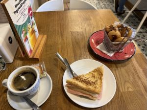 Moyua Cafeの朝食