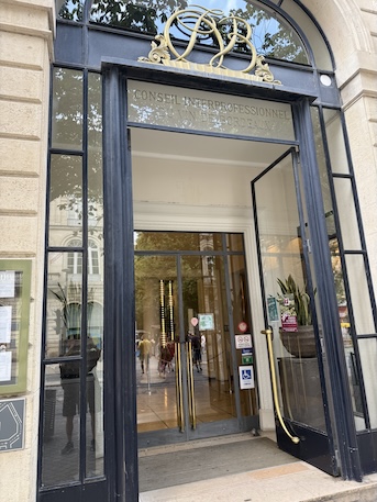 Bar à Vinの入口